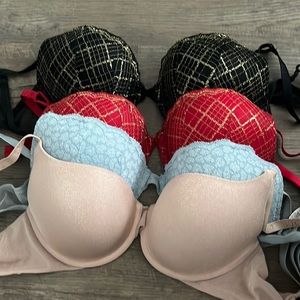 Assorted Victoria’s Secret bras 34D